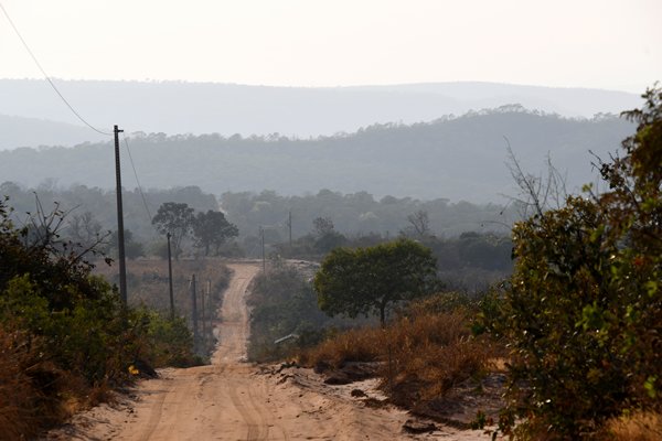 Zandweg in Chapada dos Guimarães, Brazilië