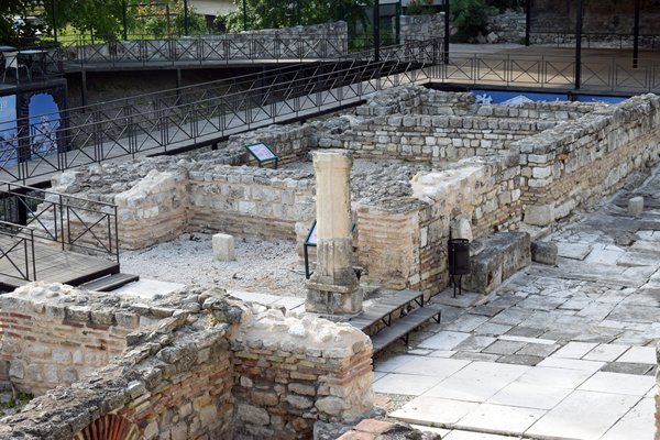 Resten van Romeinse baden in de stad Varna
