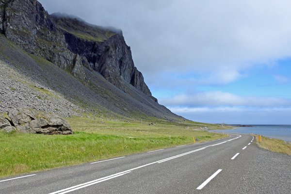 De A1 langs de kust in Oost IJsland