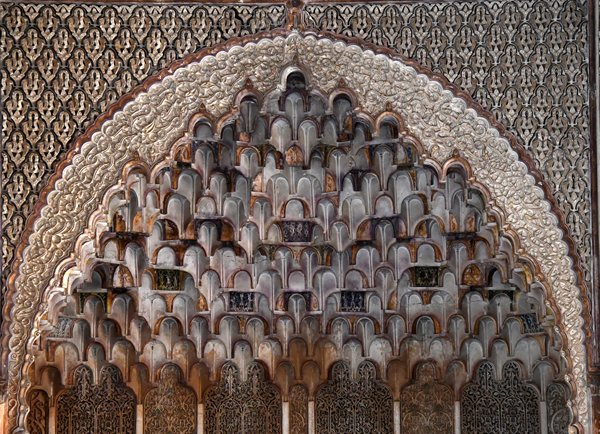 Interieur van Saadi mausoleum in Marrakesh, Marokko