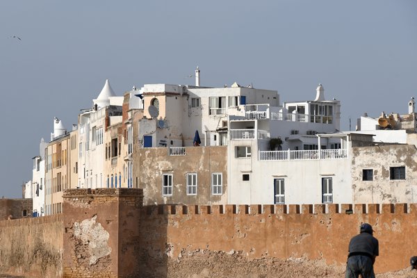 Huizen aan de kust van Essaouira, Marokko