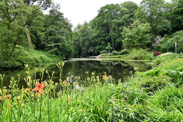 Het grote stadspark Planten un Blomen in Hamburg