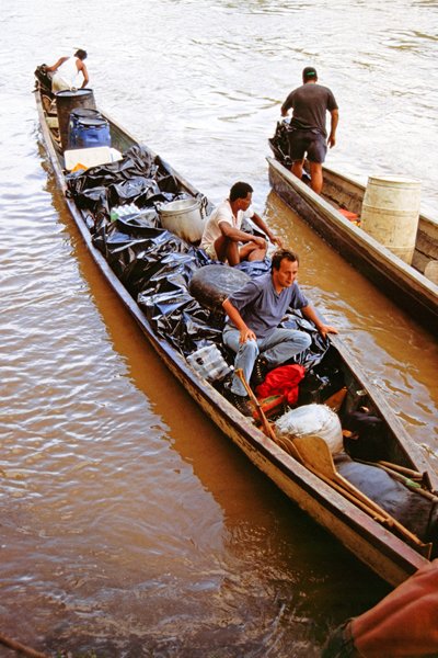 Bagageboot voor de jungletocht.