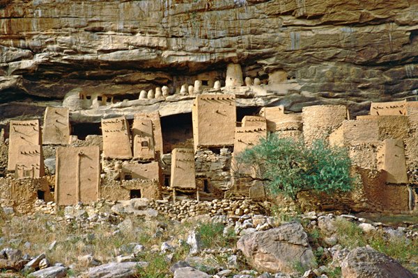 Cliff dwellings in de Dogon-vallei